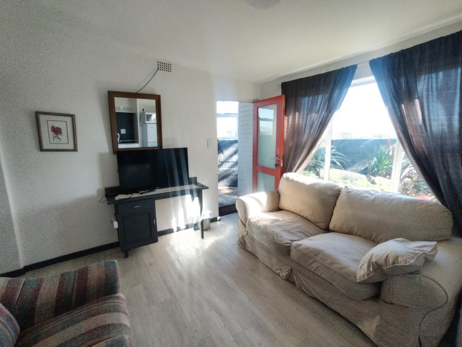To Let 1 Bedroom Property for Rent in Villa Diamante Western Cape